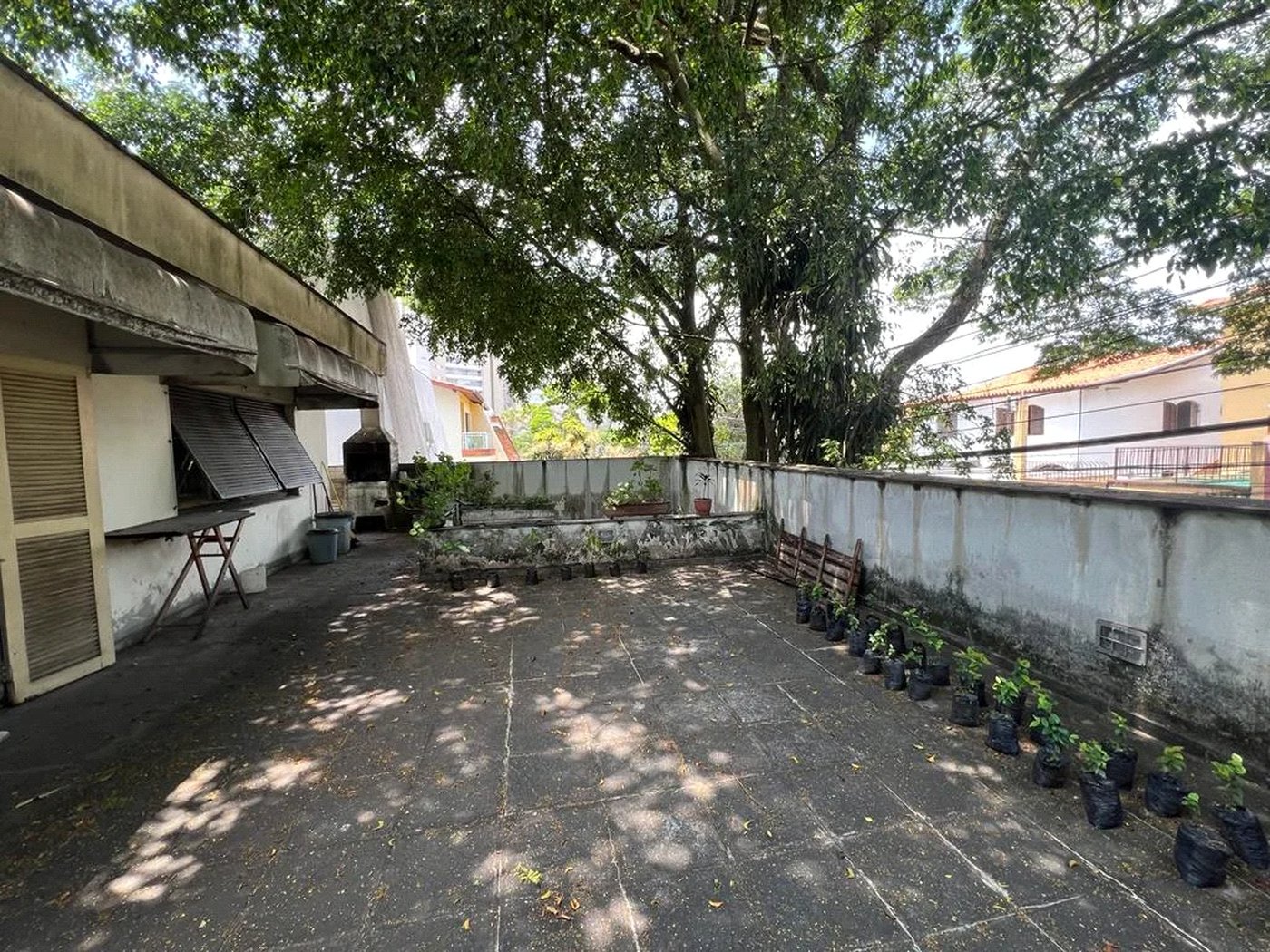 Casa à venda com 4 quartos, sendo 1 suíte, em Jardim das Vertentes, São Paulo, SP
