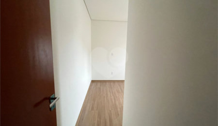 Apartamento à venda com 2 quartos em Parada Inglesa, São Paulo, SP