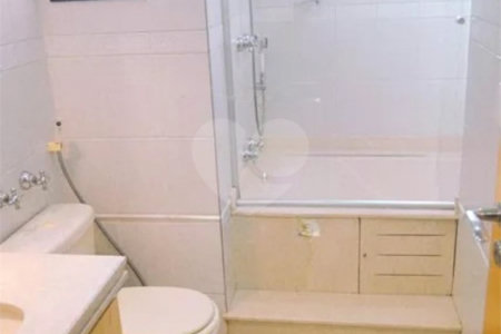 Apartamento à venda com 3 quartos, sendo 1 suíte, em Vila Gomes Cardim, São Paulo, SP