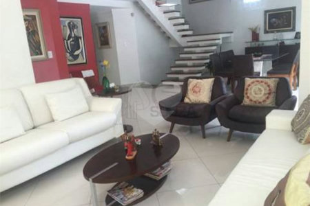 Casa à venda com 4 quartos, sendo 3 suítes, no condomínio Residencial Nova Cantareira, São Paulo - SP