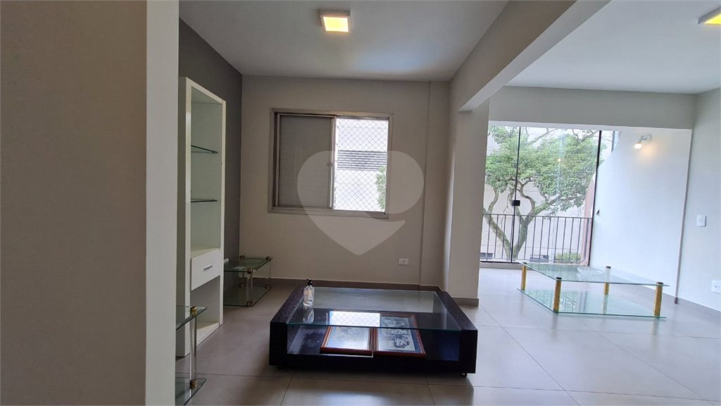 Apartamento para alugar com 2 quartos, sendo 1 suíte,  em Vila Andrade, São Paulo, SP