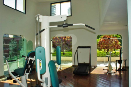 Apartamento à venda com 4 quartos, sendo 3 suítes,  em Vila Andrade, São Paulo, SP