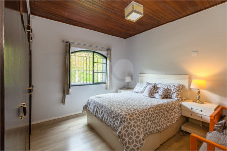 Casa à venda ou para alugar com 5 suítes no condomínio Altos de São Roque, São Roque - SP