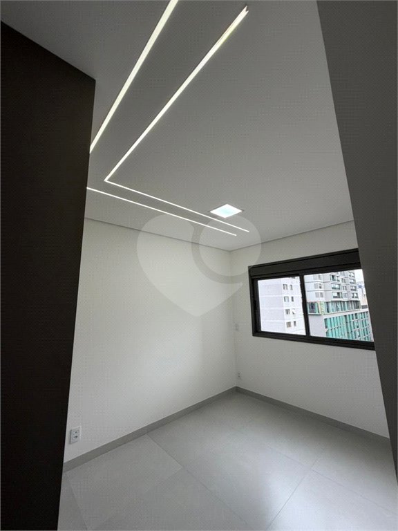 Apartamento à venda com 2 quartos, sendo 1 suíte, em Santo Amaro, São Paulo, SP