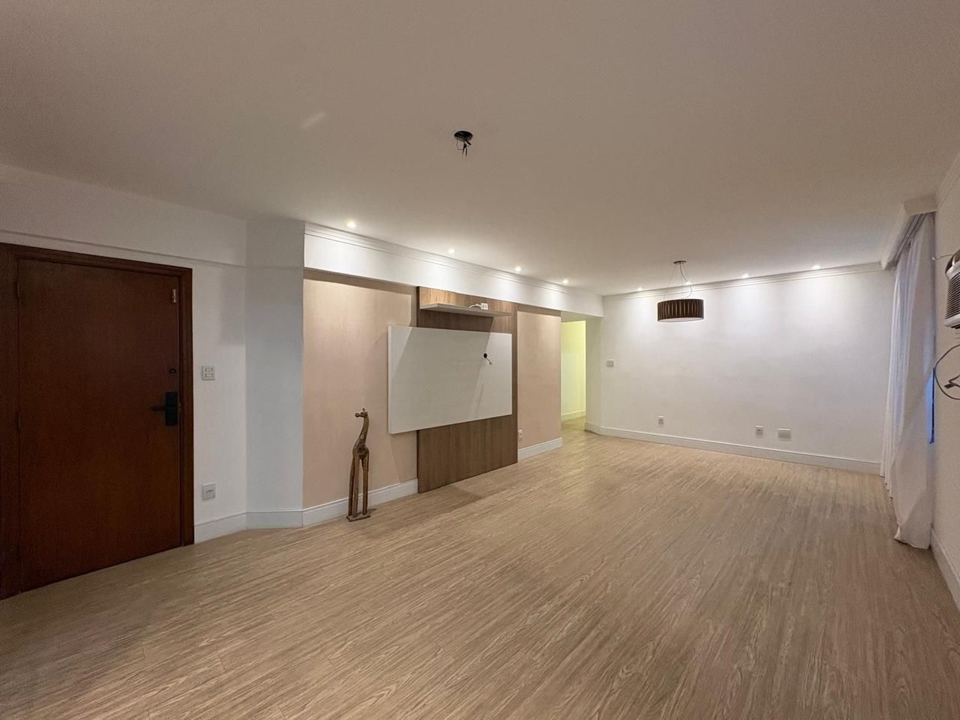 Apartamento com 3 dormitórios à venda, 145 m² por R$ 1.350.000,00 - Pompéia - Santos/SP