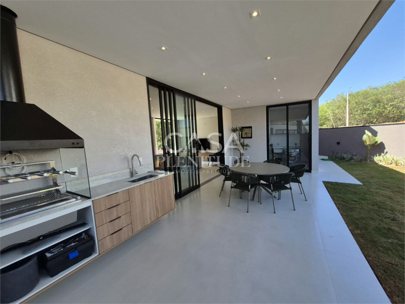Casa em condomínio à venda com 3 suítes em Jardim Villagio Milano, Sorocaba, SP