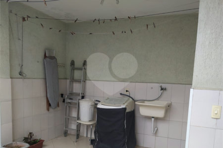 Casa à venda com 4 quartos, sendo 3 suítes, em Chácara Santo Antônio (zona Leste), São Paulo, SP