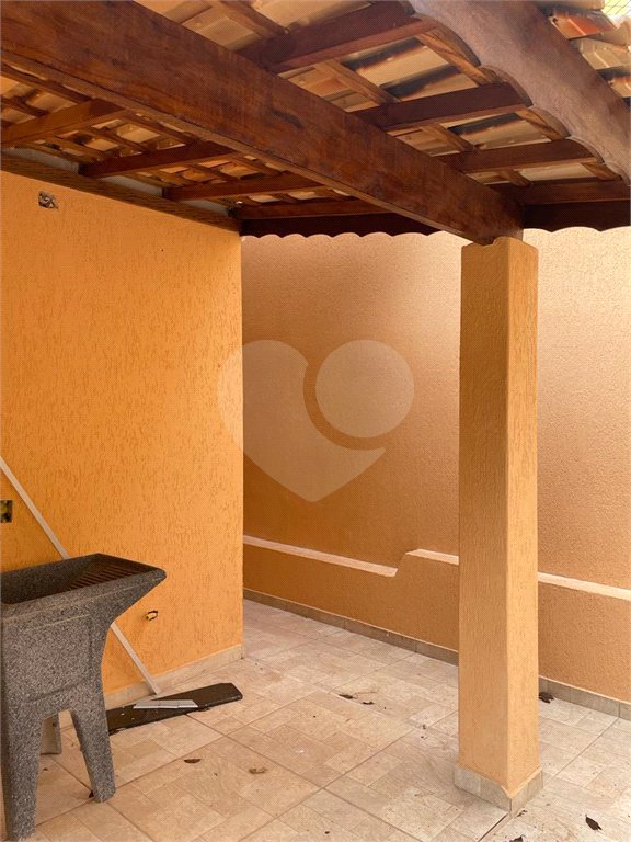 Casa à venda com 3 quartos, sendo 1 suíte, no condomínio Mirante da Mantiqueira, Mairiporã - SP