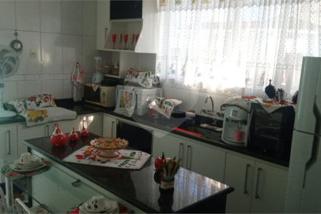Casa à venda com 6 quartos, sendo 3 suítes, em Vila Isabel, Rio de Janeiro, RJ