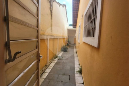 Casa à venda com 3 quartos, sendo 1 suíte, em Vila Vitório Mazzei, São Paulo, SP