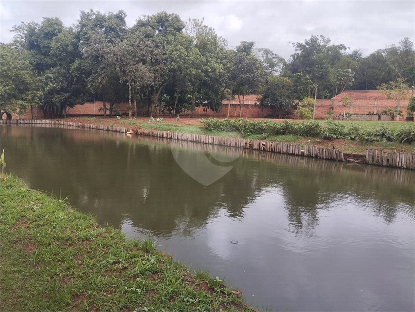 Chácara à venda com 3 quartos, sendo 1 suíte, em Chácara Flora Araraquara, Araraquara, SP