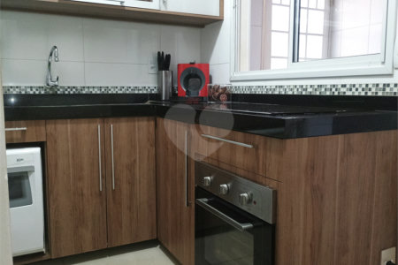 Casa à venda com 3 quartos, sendo 1 suíte, no condomínio Portal dos Pinheiros, Ribeirão Preto - SP