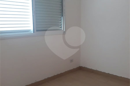 Apartamento à venda ou para alugar com 2 quartos, sendo 1 suíte,  em Jardim Flórida, São Roque, SP