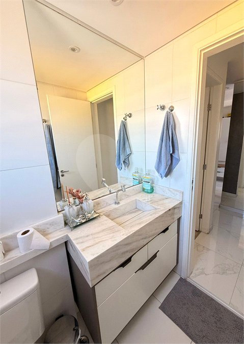 Apartamento à venda com 2 quartos em Vila Galvão, Guarulhos, SP