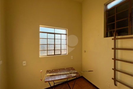 Casa à venda com 4 quartos no Centro, Itapetininga, SP