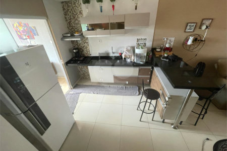 Sobrado à venda com 3 quartos, sendo 1 suíte, em Jardim Brasília, Três Lagoas, MS