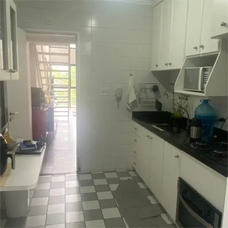 Duplex à venda com 2 quartos, sendo 1 suíte, em Paraíso do Morumbi, São Paulo, SP