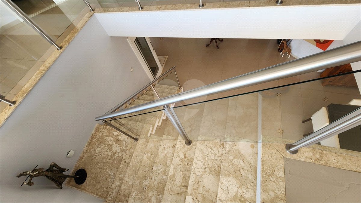 Casa à venda ou para alugar com 5 suítes no condomínio Residencial Jardim Primavera, Louveira - SP
