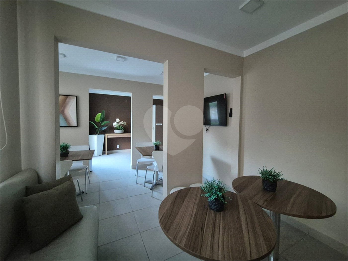 Apartamento à venda com 2 quartos em Campo Limpo, São Paulo, SP