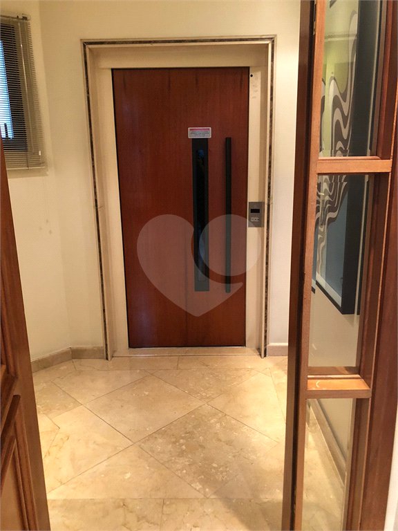 Apartamento à venda com 4 quartos, sendo 1 suíte, em Jardim Avelino, São Paulo, SP