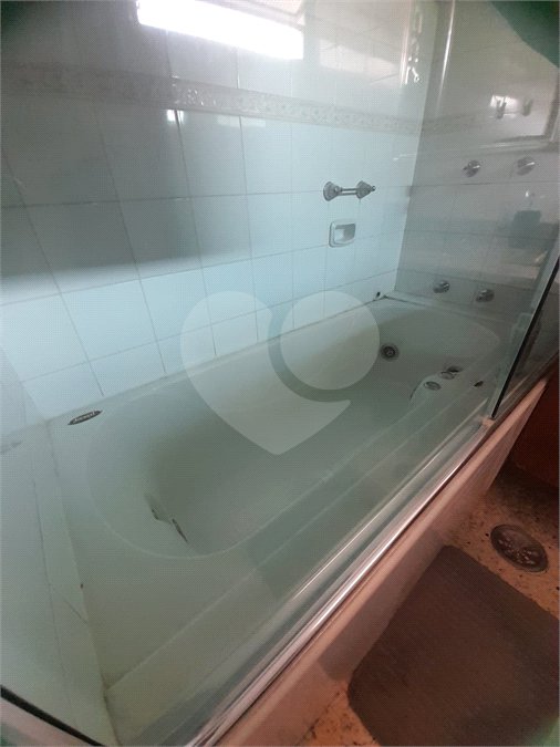 Casa para alugar com 3 quartos, sendo 1 suíte,  em Vila Sônia, São Paulo, SP