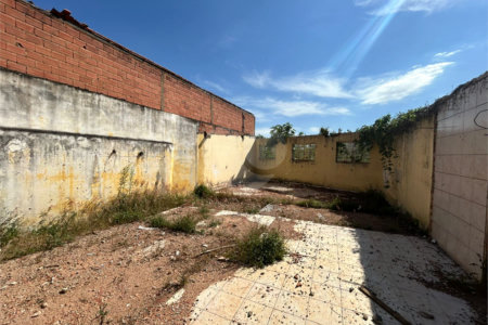 Terreno à venda em Vila Mazarino, Itapetininga, SP