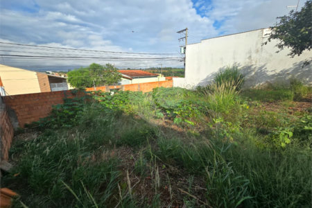 Terreno à venda em Vila Nastri, Itapetininga, SP