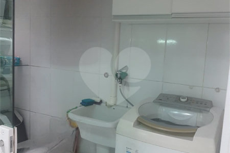 Casa à venda com 3 quartos no condomínio Pedro Voss, São Paulo - SP