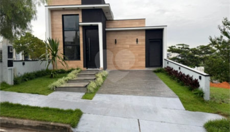Casa à venda com 3 quartos, sendo 1 suíte,  no condomínio Jardim Residencial Villagio Ipanema I, Sorocaba - SP