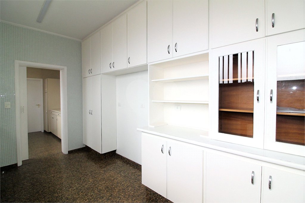 Apartamento à venda com 4 quartos, sendo 3 suítes, em Santo Amaro, São Paulo, SP