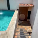Casa à venda com 3 suítes em Vila Romana, São Paulo, SP