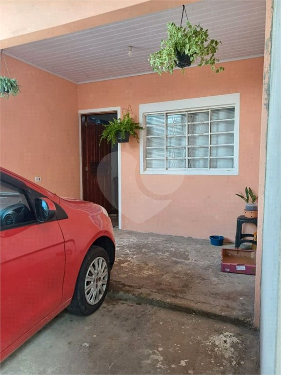 Casa à venda com 3 quartos, sendo 1 suíte, em Jardim Vinhas do Sol (mailasqui), São Roque, SP