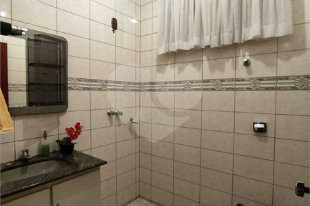 Sobrado à venda com 3 quartos, sendo 1 suíte, em Campos Elíseos, Ribeirão Preto, SP