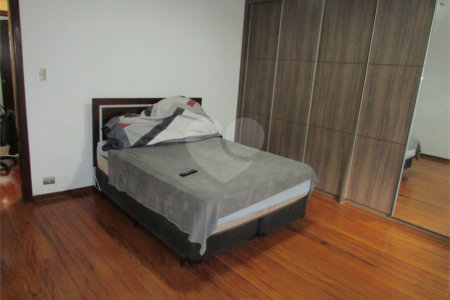 Sobrado à venda com 2 quartos, sendo 1 suíte, em Cerqueira César, São Paulo, SP