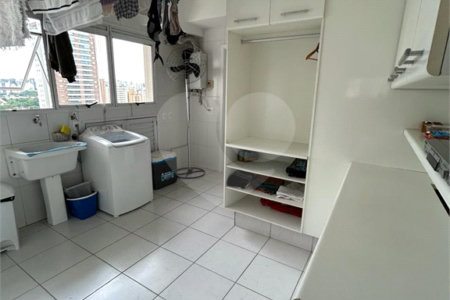 Apartamento para alugar com 3 suítes em Brooklin Paulista, São Paulo, SP
