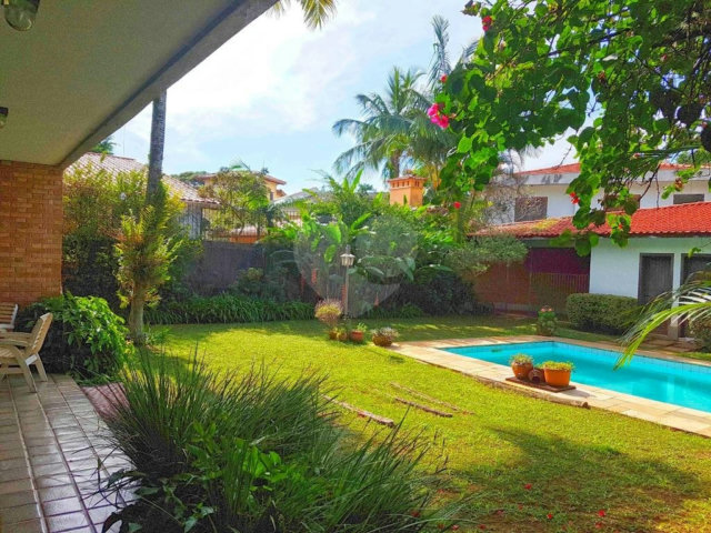 Sobrado à venda com 4 quartos, sendo 2 suítes,  em Alto da Boa Vista, São Paulo, SP