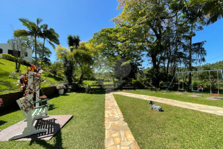 Chácara à venda com 3 quartos, sendo 1 suíte, em Chácaras Copaco, Arujá, SP