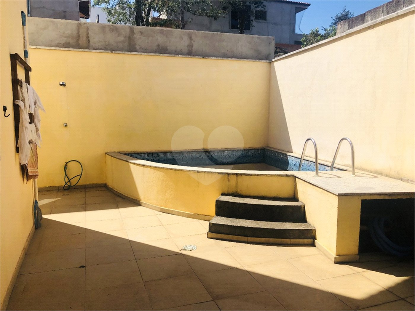 Sobrado à venda com 3 quartos, sendo 1 suíte, em Jardim Peri, São Paulo, SP