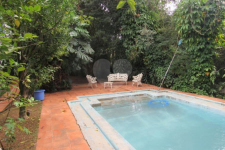 Casa Térrea à venda com 5 quartos, sendo 1 suíte, em Morumbi, São Paulo, SP