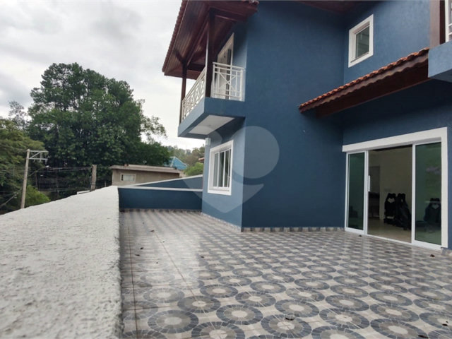 Casa à venda com 3 quartos, sendo 2 suítes,  em Serra da Cantareira, Mairiporã, SP