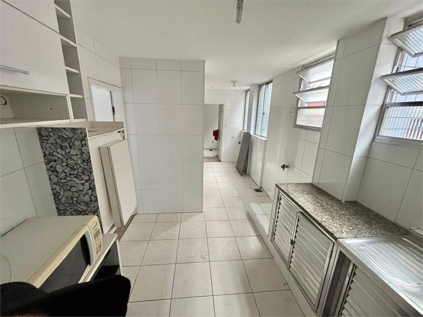 Apartamento Residencial à venda, Boqueirão, Santos - AP0155.