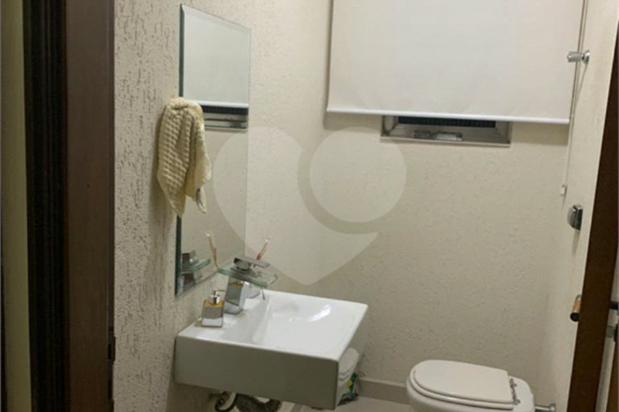 Sobrado à venda com 3 quartos, sendo 2 suítes, em Vila Maria, São Paulo, SP