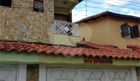 Sobrado à venda com 3 quartos, sendo 1 suíte,  em Gopoúva, Guarulhos, SP