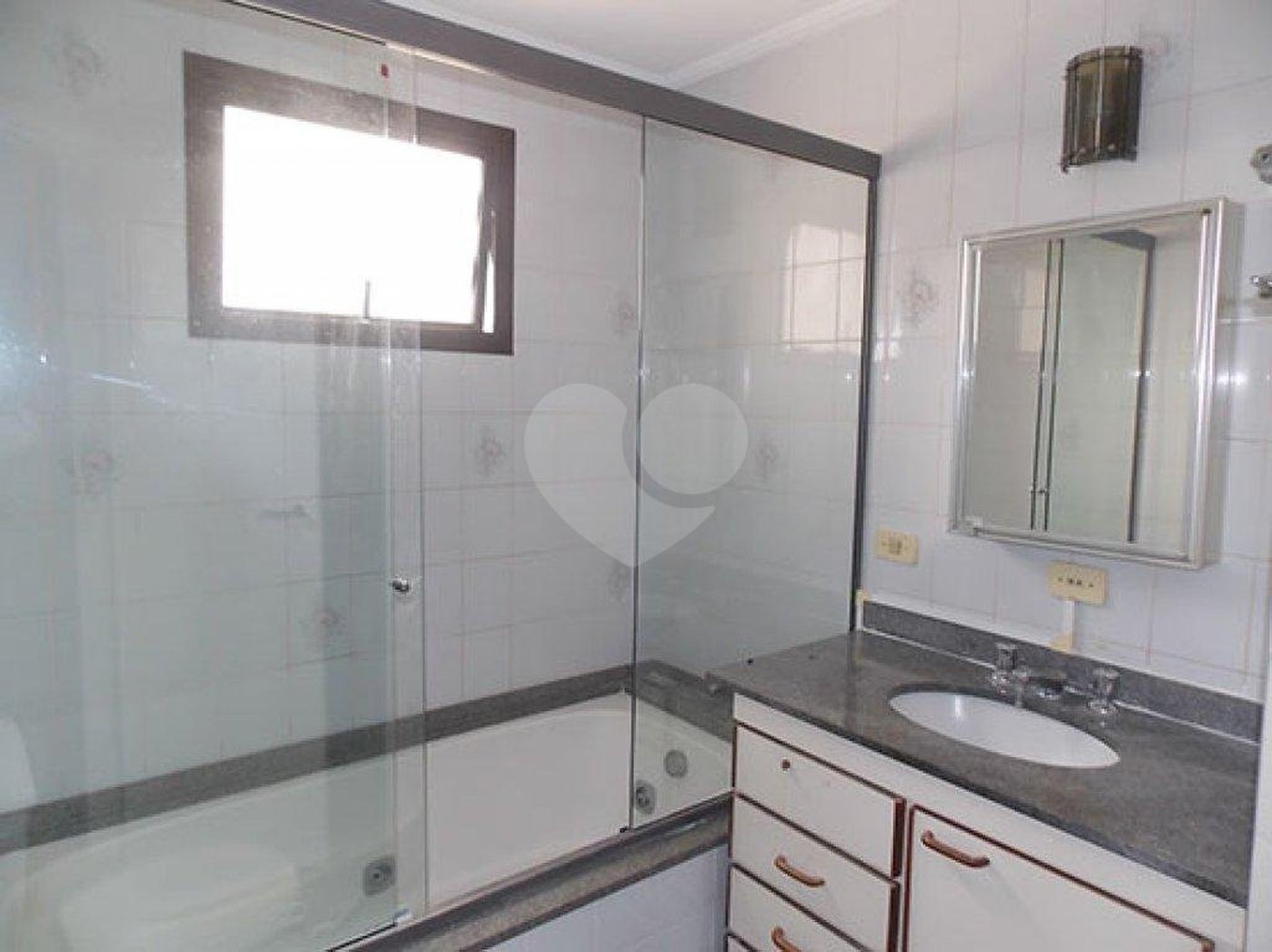 Apartamento à venda com 3 quartos, sendo 1 suíte, em Vila Nair, São Paulo, SP