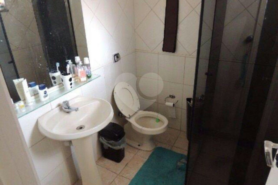 Casa à venda com 6 quartos, sendo 3 suítes, em Parque Novo Mundo, São Paulo, SP