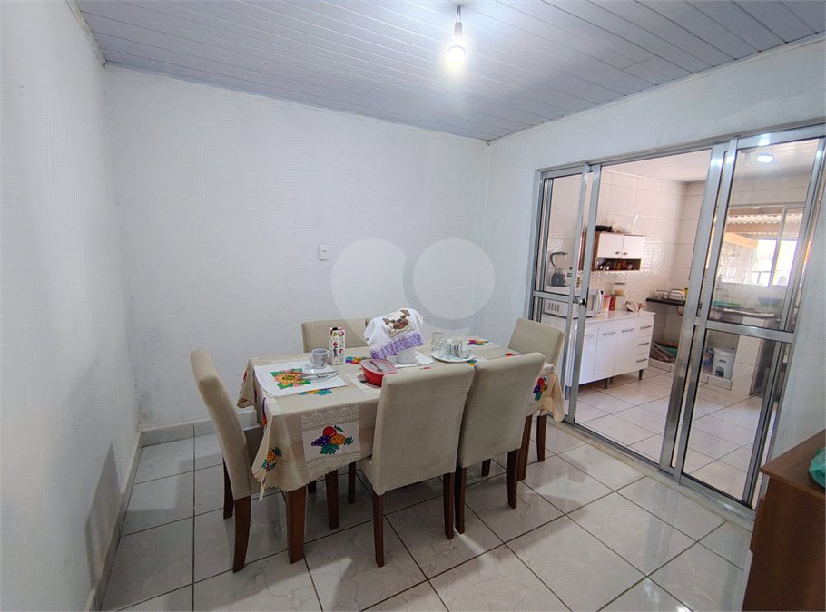 Casa Térrea à venda com 2 quartos em Vila Comercial, Jundiaí, SP