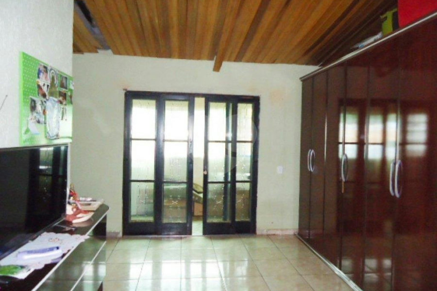 Sobrado à venda com 4 quartos, sendo 1 suíte, em Imirim, São Paulo, SP