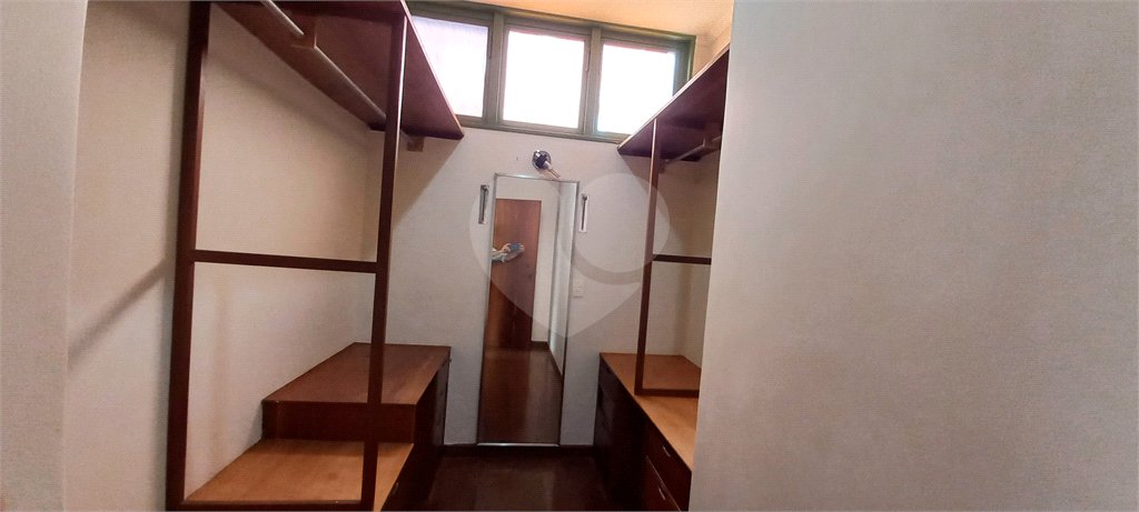 Casa à venda com 4 quartos, sendo 2 suítes, em Jardim Sumaré, Ribeirão Preto, SP