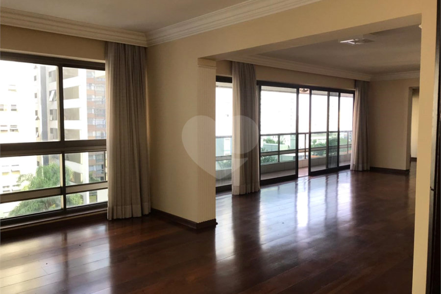 Apartamento à venda com 4 suítes em Santana, São Paulo, SP