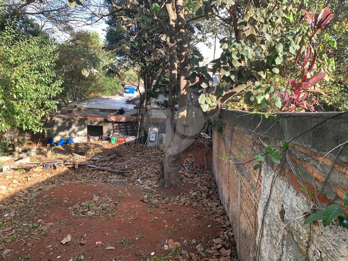 Terreno à venda com 2 quartos em Vila Nivi, São Paulo, SP
